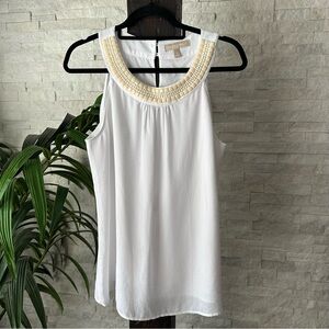 BANANA REPUBLIC White and Cream Jewel Collar Accent Blouse Size M